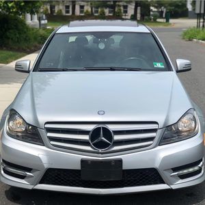 Meet your Posher, Moe